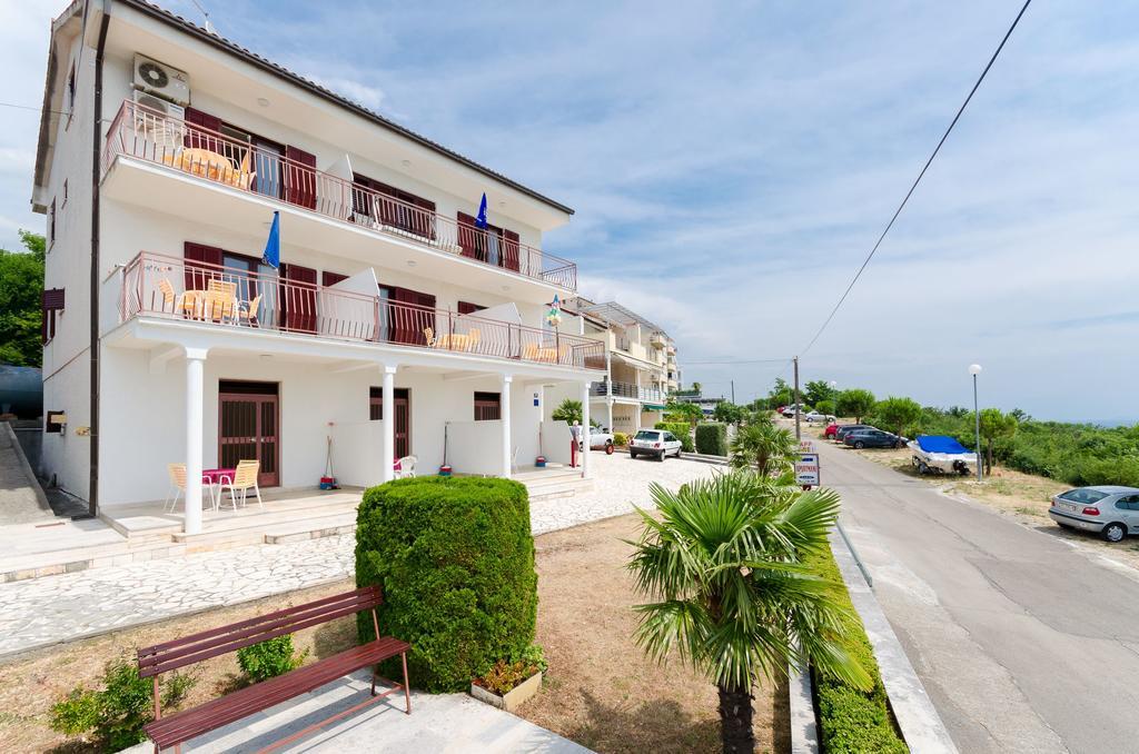 Apartments Rozaria ドラマリ エクステリア 写真
